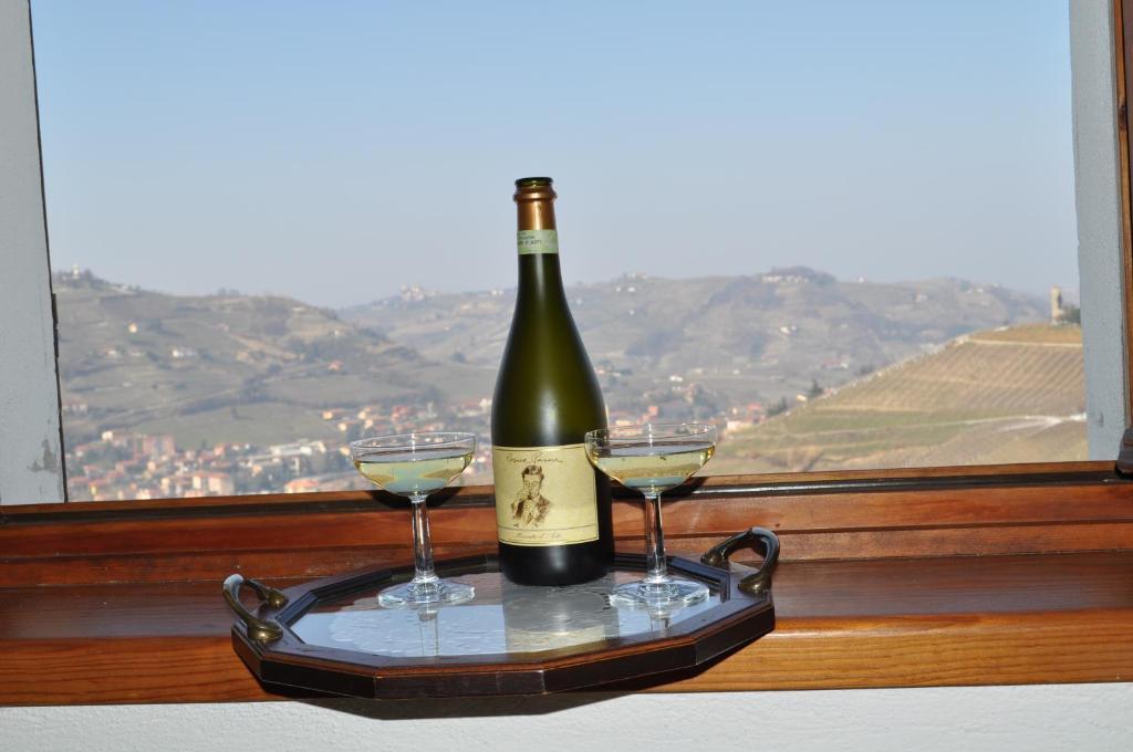 Agriturismo Ai Piacentini Santo Stefano Belbo Exterior photo